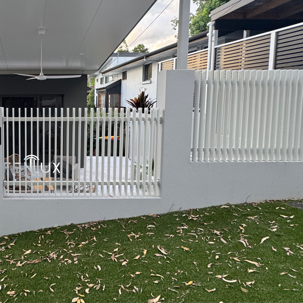Pre-Welded Aluminium Blade Fence Panel 2389mm wide