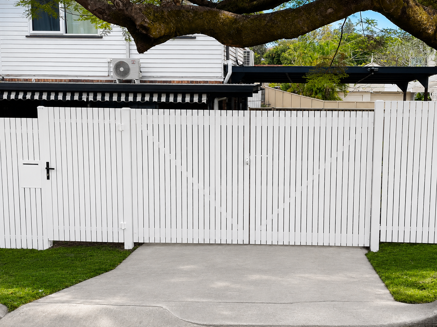 vp swing gates